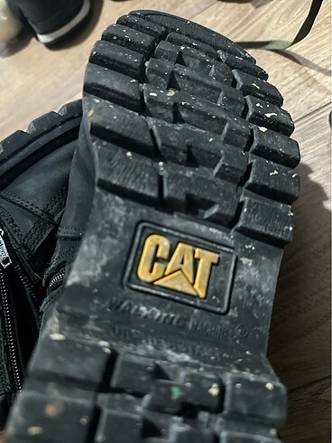 tek ebat Beden Cat 35 numara