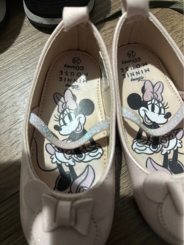 24 Beden ten rengi Renk Disney ayakkabı