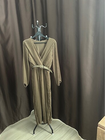 Trendyol & Milla Şifon kemerli elbise camel
