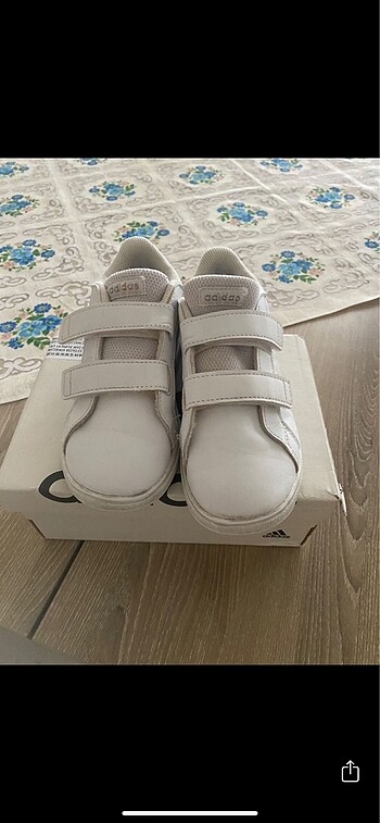 Adidas Adidas çocuk ayakkabı