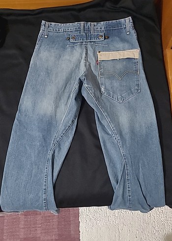 Levis Acik Mavi Rahat Kesim Denim Jean