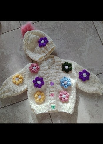 Papatyali şapkalı hırka - Görsel 2