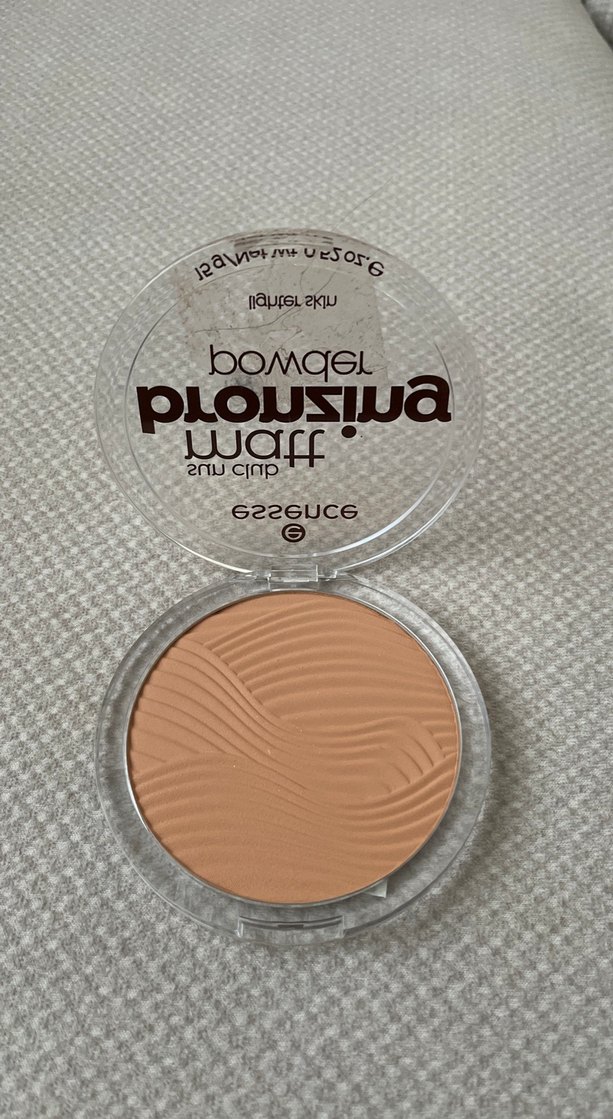 Essence Sun Club Mat Bronzer Pudra - Görsel 3