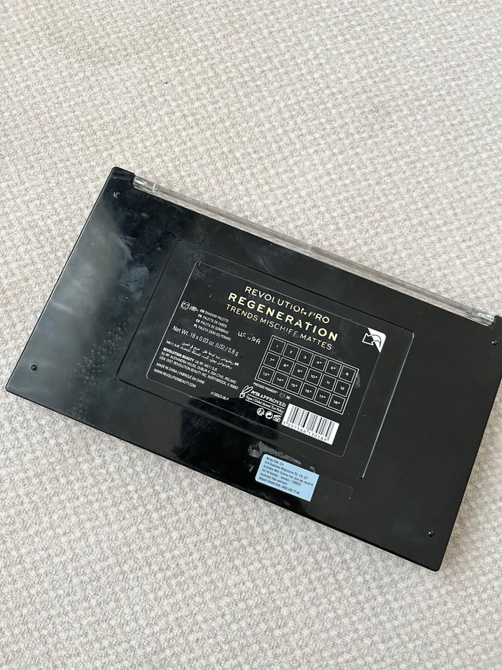 Revolution Pro  Far Paleti - Görsel 2