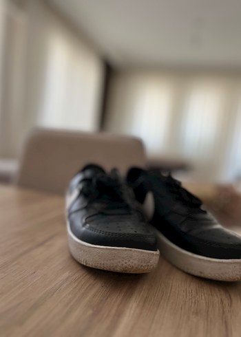 37 Beden Siyah Gri Minimalist Kadın Spor Ayakkabı