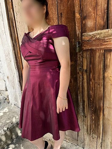 m Beden mor Renk çapraz kayık yaka kısa abiye
