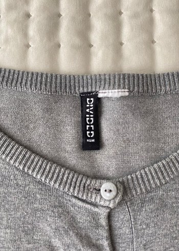 H&M Gri Düğmeli Uzun Kollu Kadın Hırka