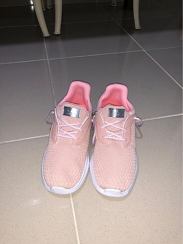 Adidas ayakkabı