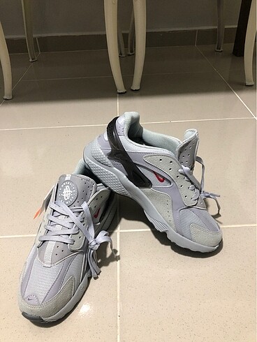 Nike Ayakkabı