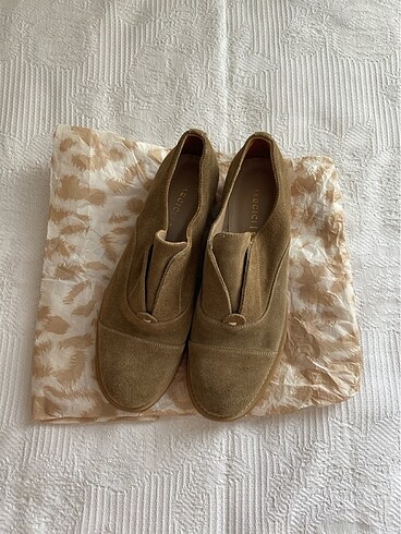 Süet loafer