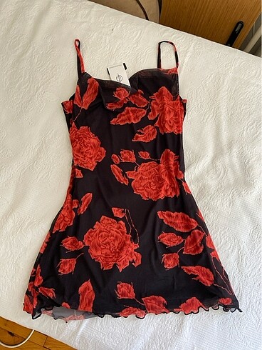 Stradivarius mini elbise