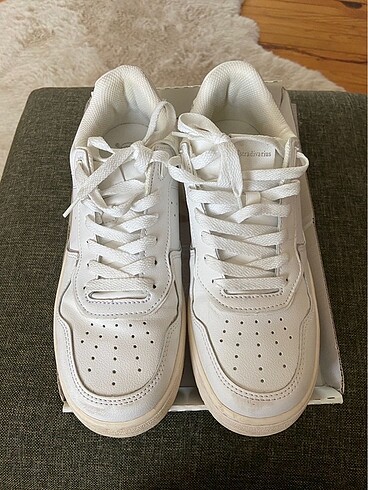 Stradivarius sneaker