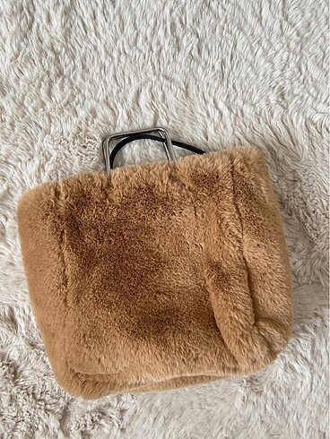 Mango peluş çanta