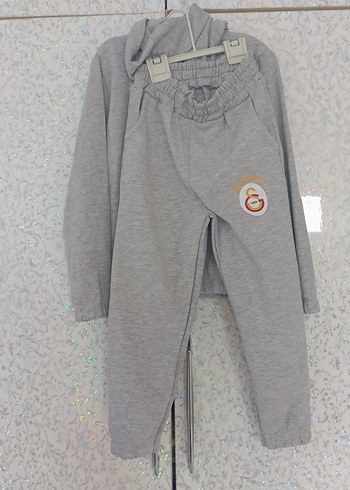 Gri Nakışlı Erkek Çocuk Sweatshirt ve Eşofman Takımı - Görsel 3