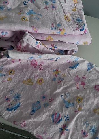 Çocuklar için Pastel Renkli Desenli Uyku Seti - Görsel 3