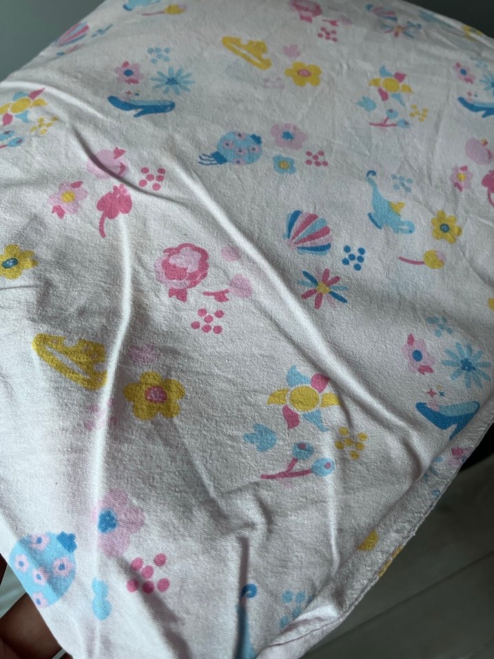 Çocuklar için Pastel Renkli Desenli Uyku Seti - Görsel 5