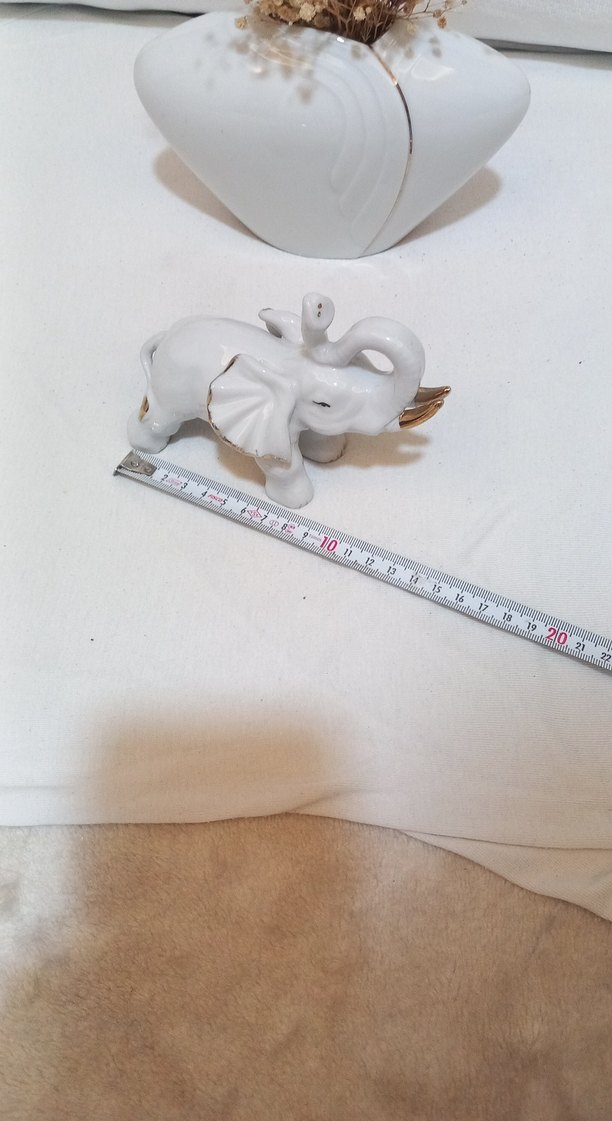 Beyaz  porselen ikili Fil  bir vazo  takım - Görsel 4