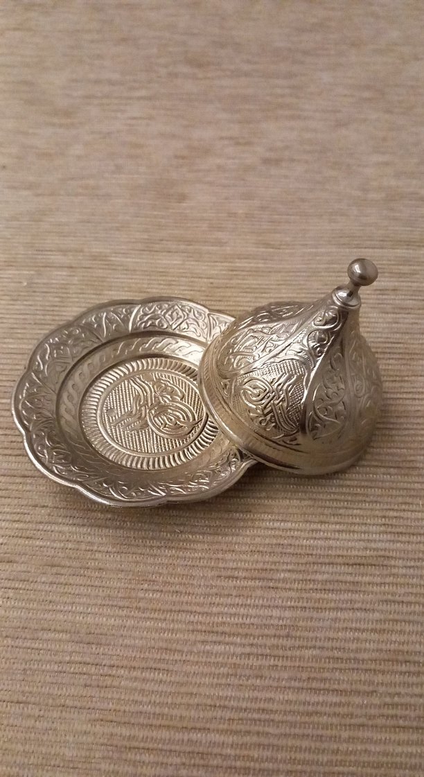 gümüş Renkli İşlemeli Geleneksel Tabaklı Kapak bir adet - Görsel 2