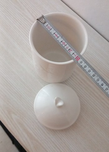 Beyaz Kabartmalı Kapaklı Vazo kavanoz - Görsel 3