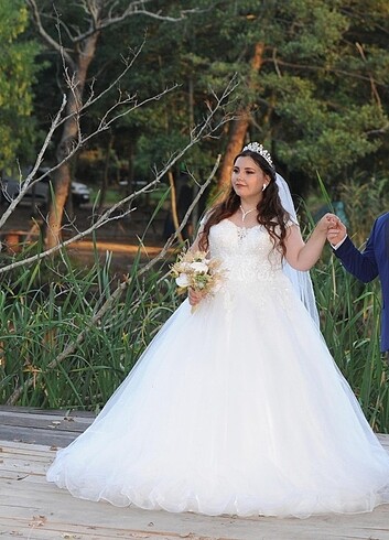 Özel dikim GELİNLİK