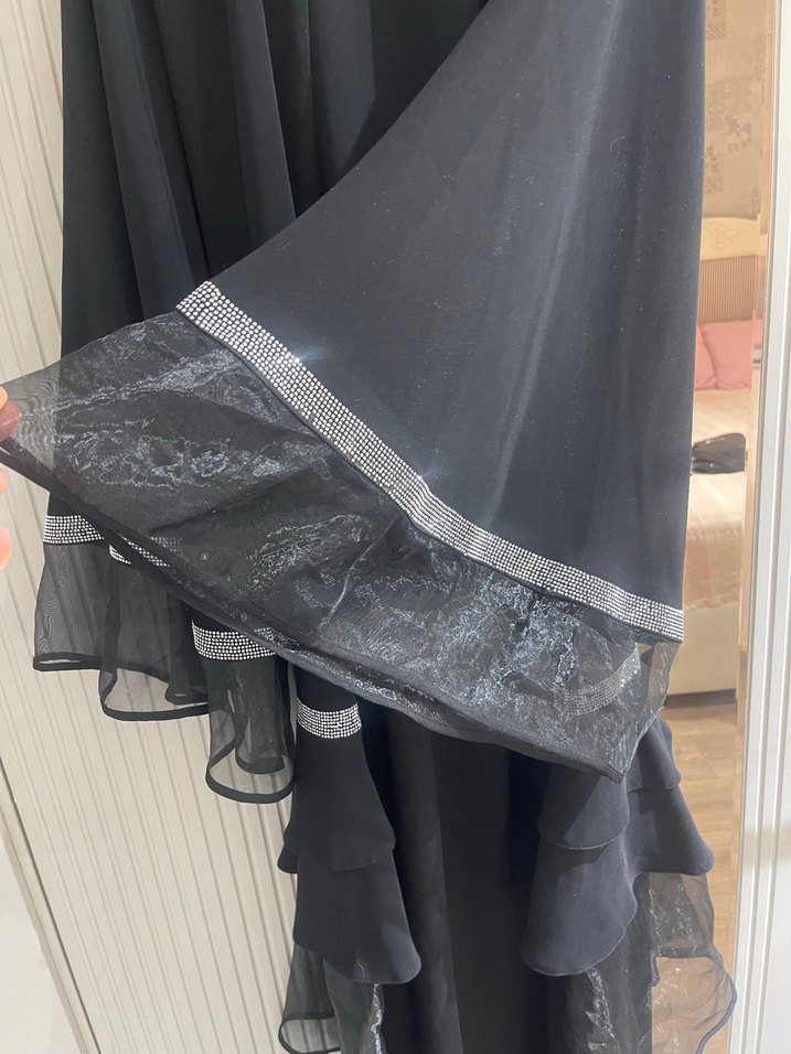 Nakışlı Siyah Uzun Kollu Uzun Elbise abaya boncuklarında dökülme - Görsel 5