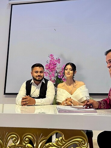 Nikah elbisesi