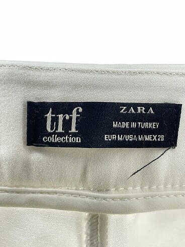 m Beden beyaz Renk Zara Mini Şort %70 İndirimli.