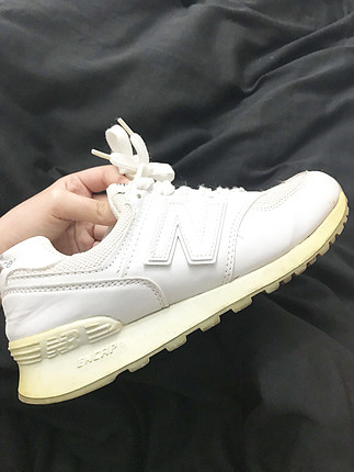 New balance beyaz