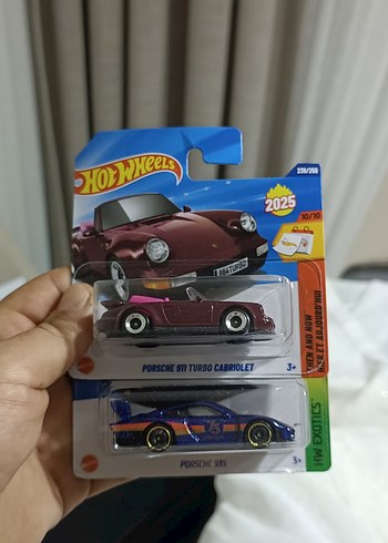 Hot Wheels Porsche 911 Turbo Cabriolet Oyuncak Araba