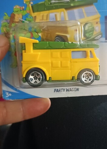 2021 üretimi hotwheelss