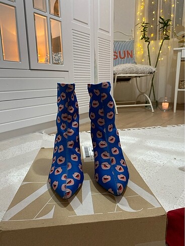 Zara çorap bot
