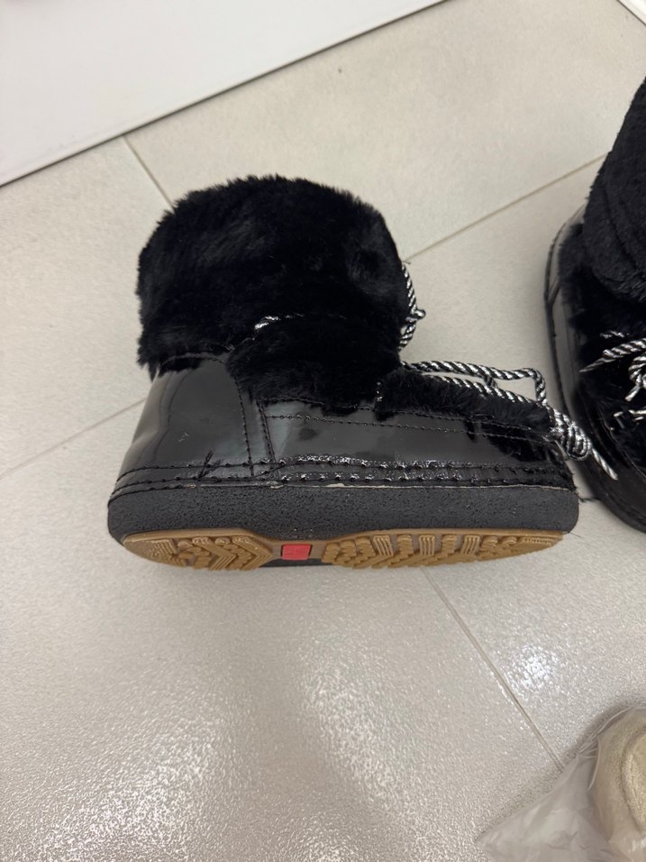 Siyah Kürklü Zebra Desenli Kadın Dolgu Topuk Bot - Görsel 2