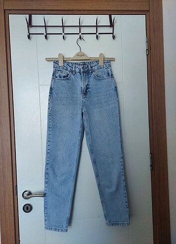 Trendyolmilla açık mavi mom jeans