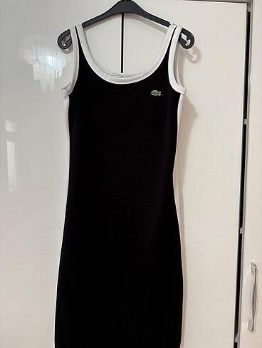 Lacoste Elbise