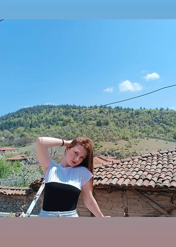 Beyaz Tie-Dye Kısa Kollu Crop Top