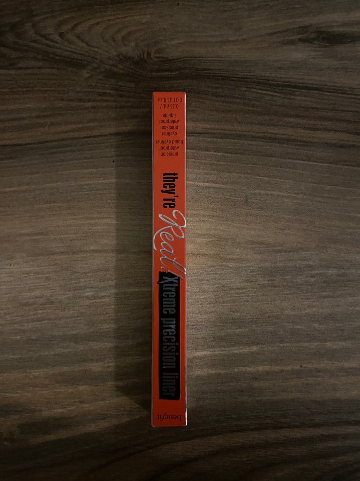 Benefit siyah Renkli Keskin Eyeliner - Görsel 2