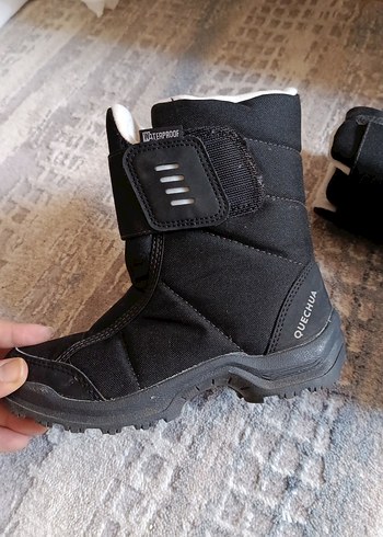 Decathlon Quechua Siyah Su Geçirmez Çocuk Kar Botu - Görsel 5