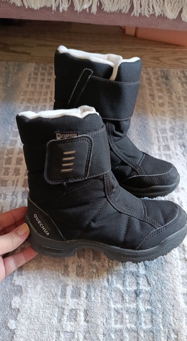 Decathlon Quechua Siyah Su Geçirmez Çocuk Kar Botu - Görsel 2