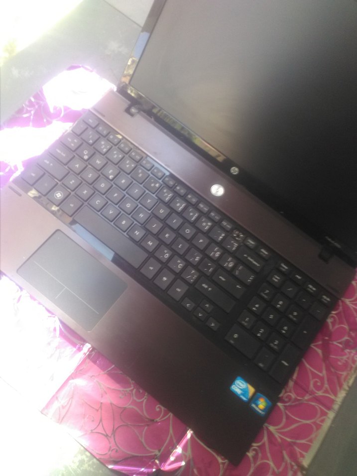 Kahverengi HP Dizüstü Bilgisayar - Görsel 3