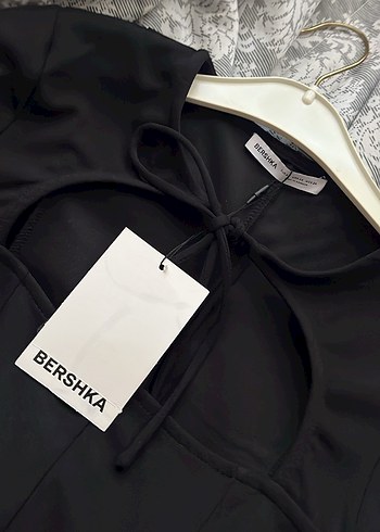 Bershka Siyah Elbise