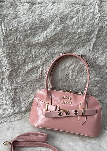 Miu Miu Miu Miu Çanta