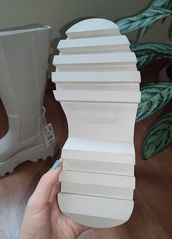PULL&BEAR TIRTIKLI DÜZ KALIN TABANLI BEYAZ CHELSA ÇİZME  - Görsel 9