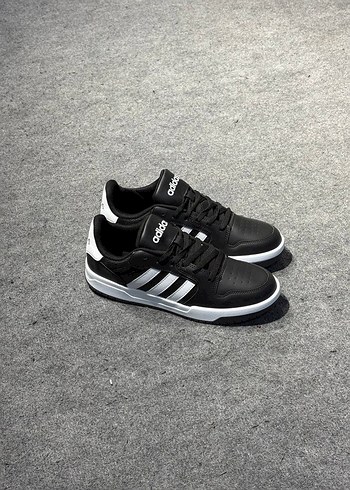 Adidas Siyah Beyaz Erkek Spor Ayakkabı - Görsel 2