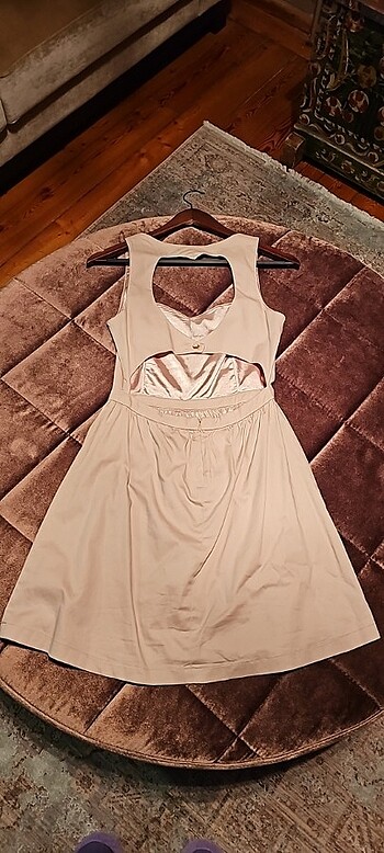 Bershka Bershka pudra elbise
