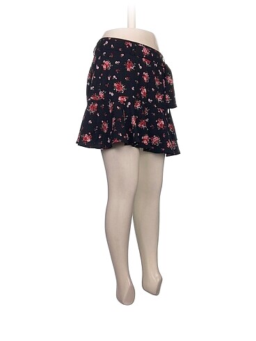 Stradivarius Stradivarius Mini Şort %70 İndirimli.