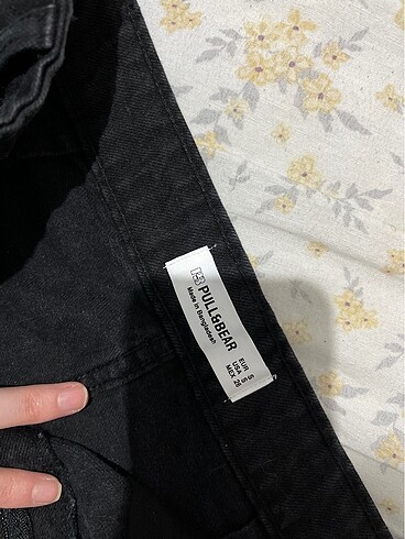 Pull and Bear Kargo etek