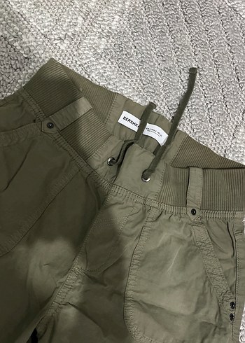 Bershka pantolon - Görsel 2