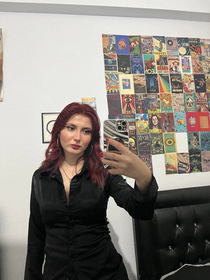 Siyah Düğmeli Gotik Kadın Gömlek - Görsel 4