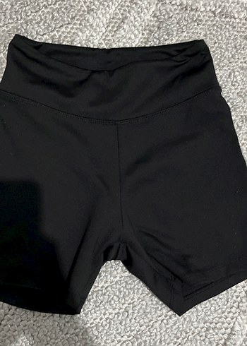 Kadın Siyah Yüksek Bel Mini Şort - Görsel 2