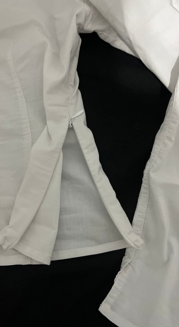 Beyaz V Yakalı bele oturan gömlek - Görsel 5